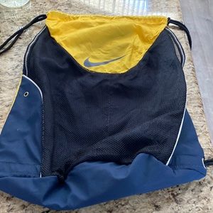 Nike gymn bag. Gently used